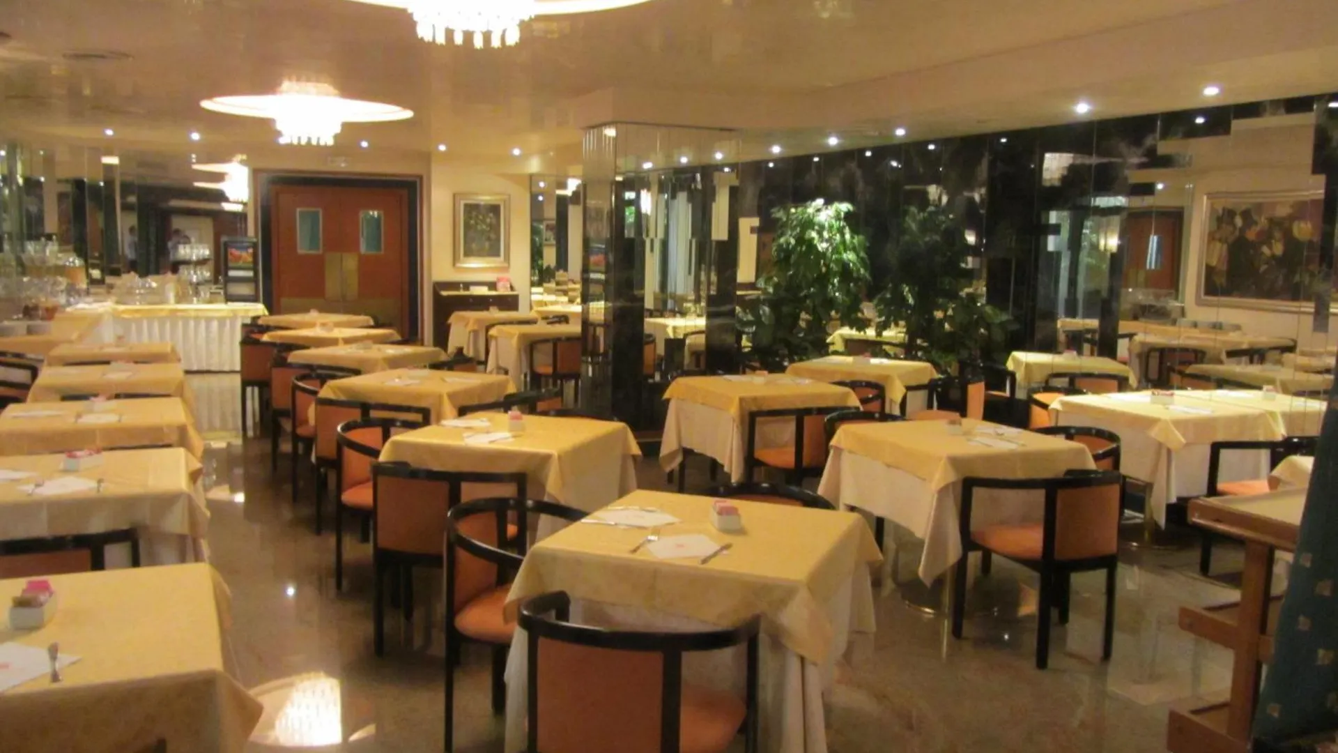 Hotel Leonardo Da Vinci Sassari Italy