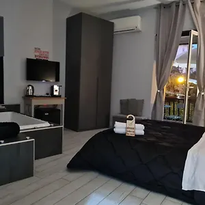 Esposito Plaza- & Guest house Naples